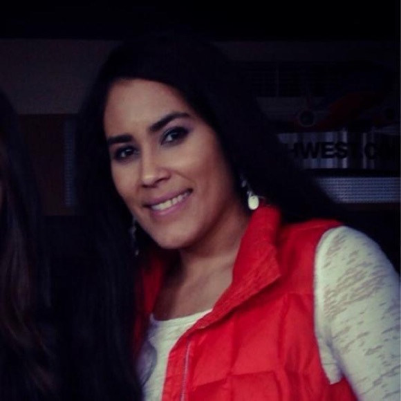 Meet your Posher, Alexis - Picture 4 of 6